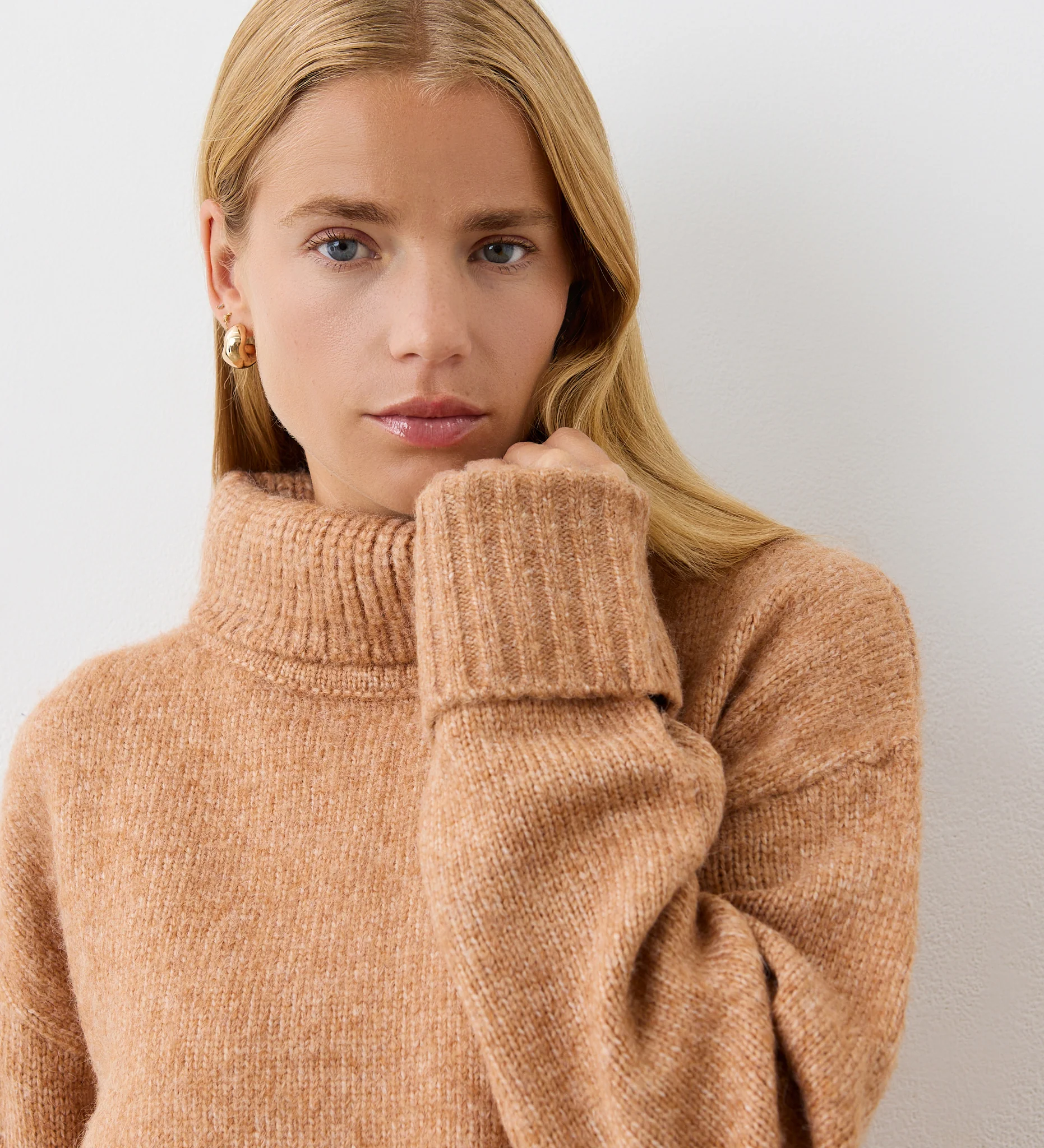 Arabella Brown Ombre Knitted Roll Neck Jumper - Image 2