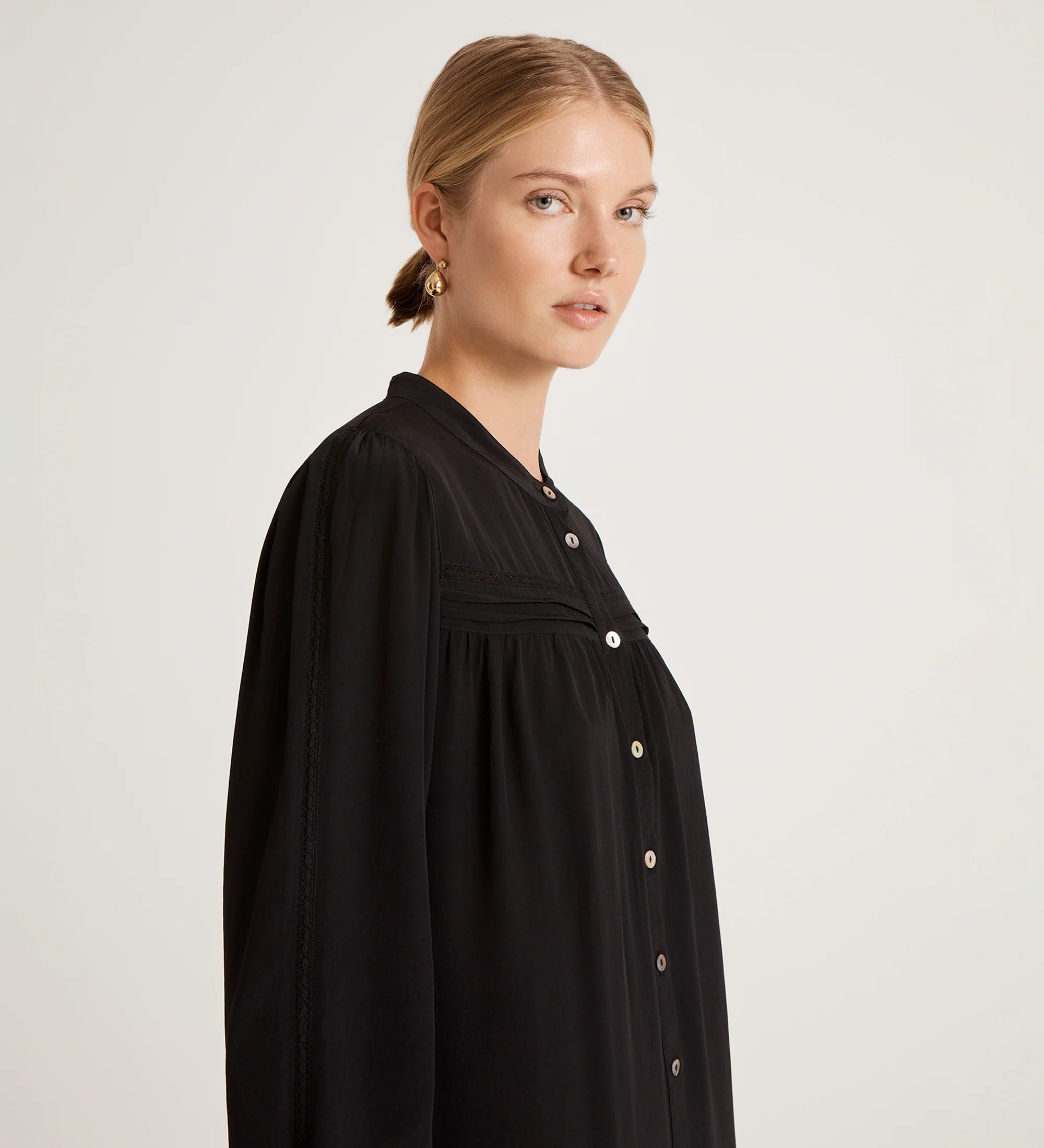 Beccy Black Crepe Short Dress - Image 3