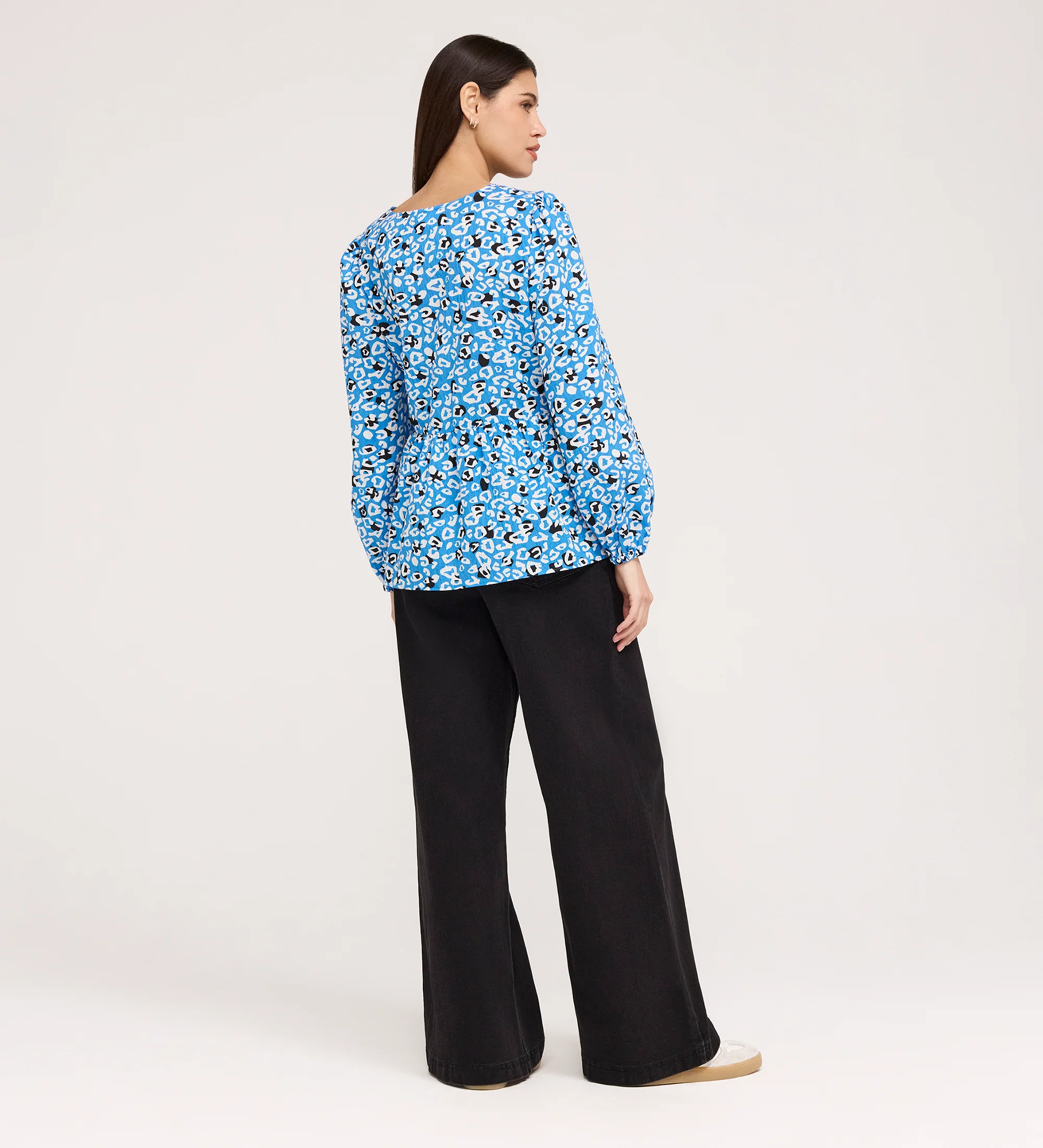 Bel Blue Leopard Cotton Blouse - Image 5