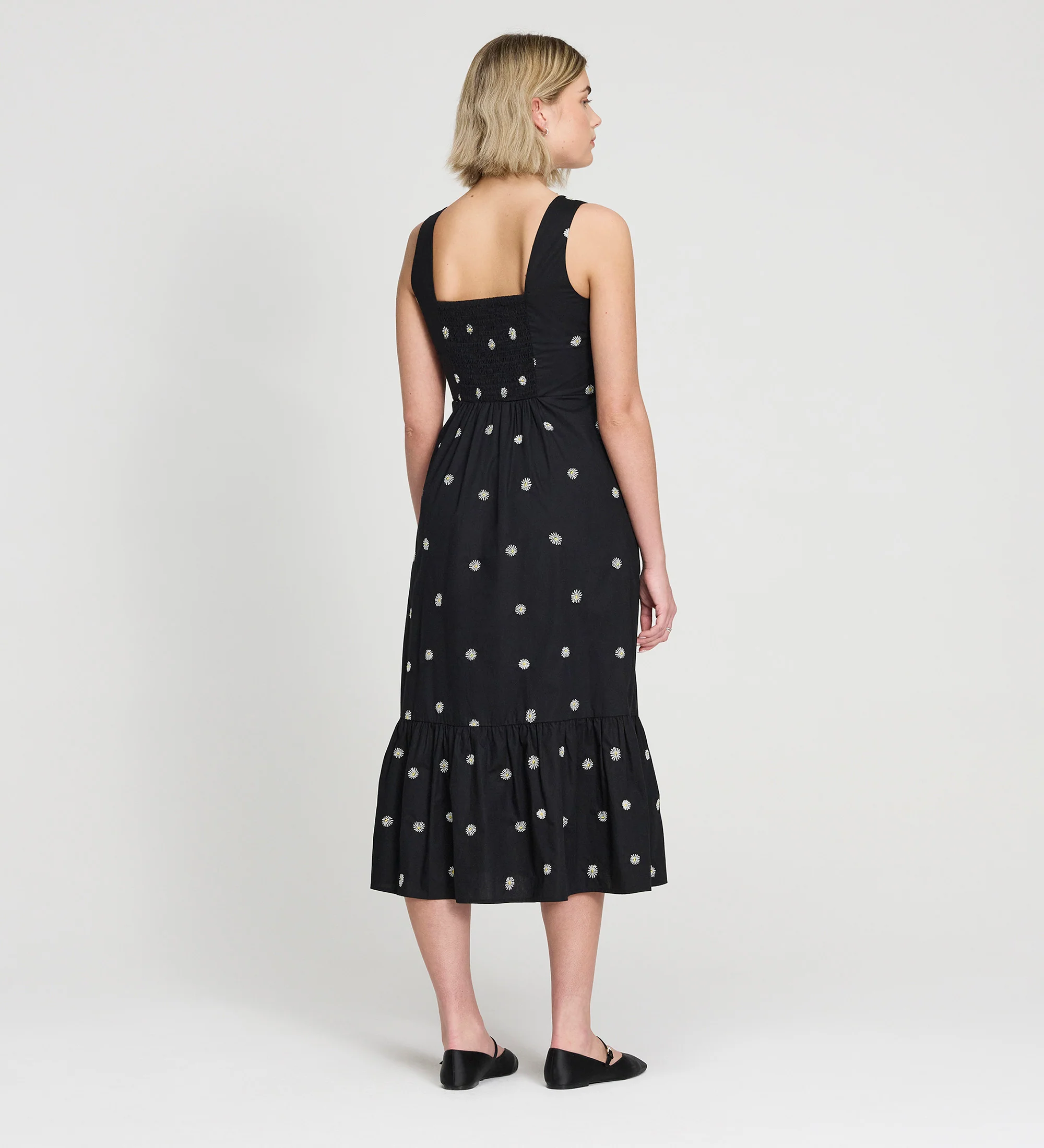 Cara Black Gingham Seersucker Tiered Midi Dress - Image 7