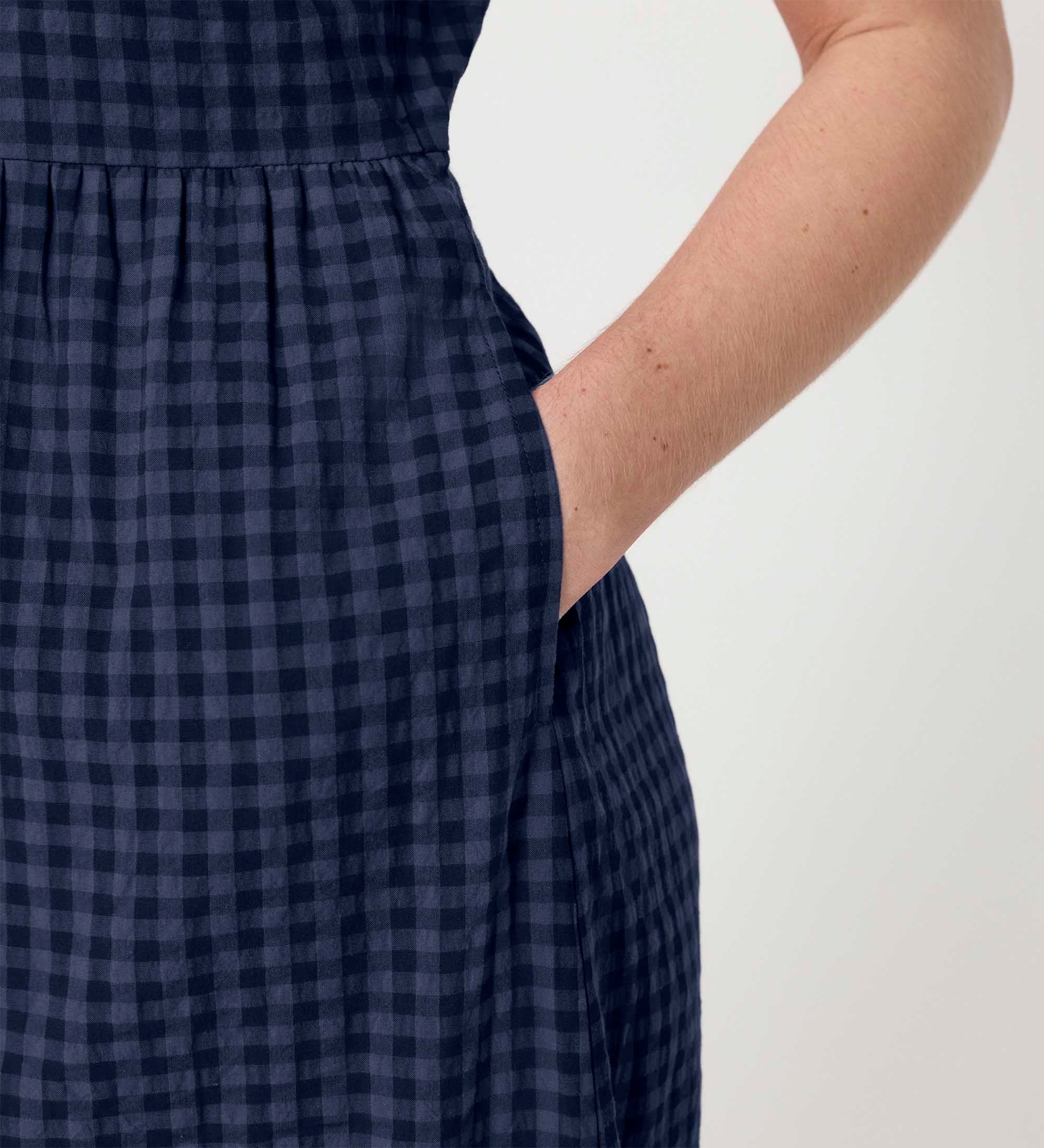 Cara Navy Gingham Seersucker Tiered Midi Dress - Image 3