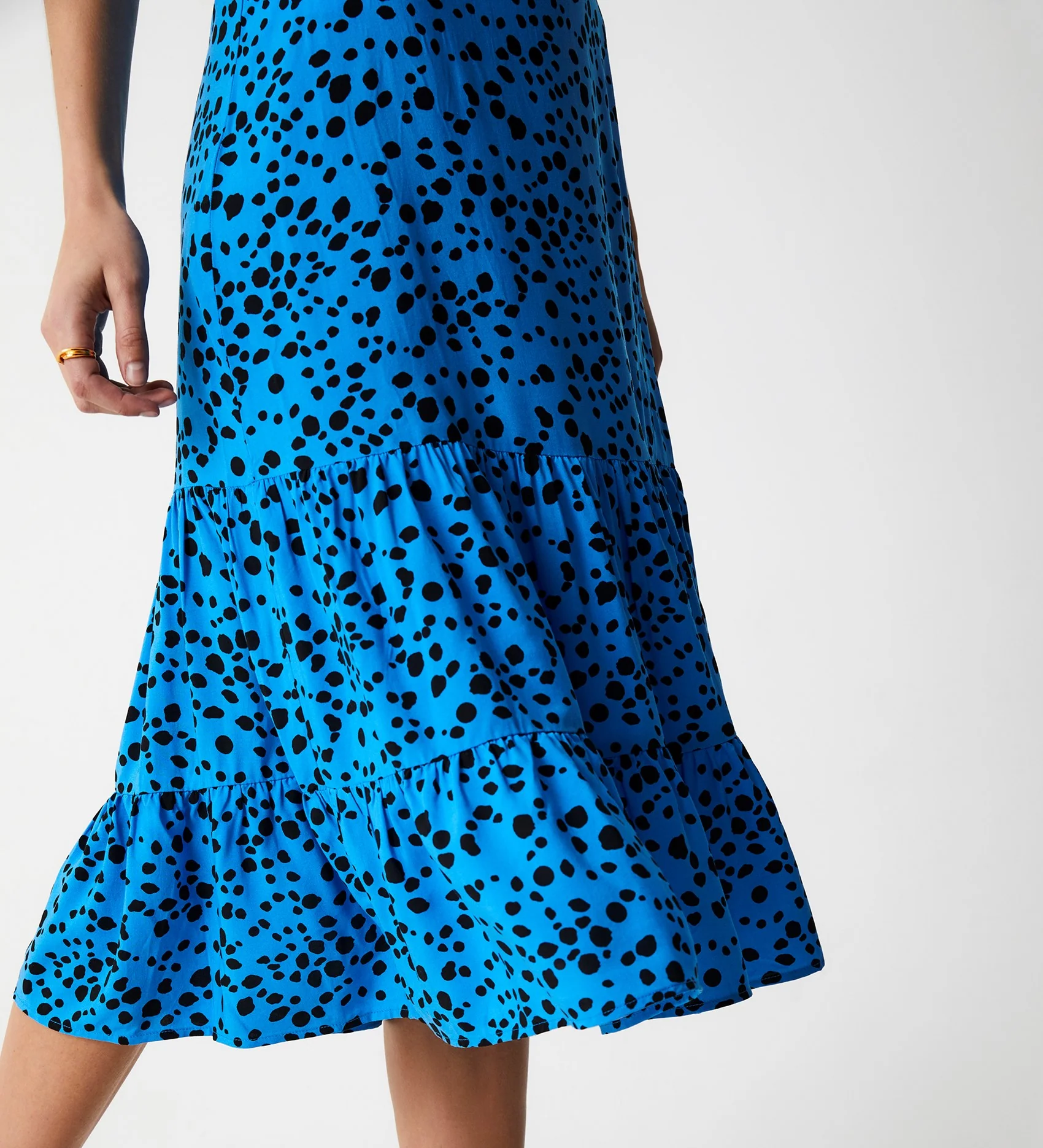 Dawn Blue Animal Midi Skirt - Image 3