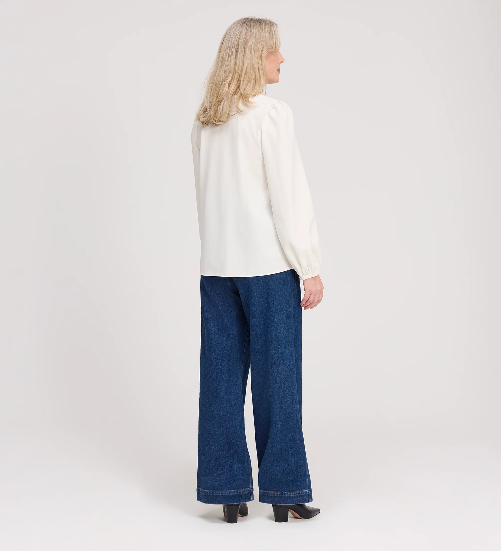 Elvora Ivory Button Up V-neck Top - Image 4