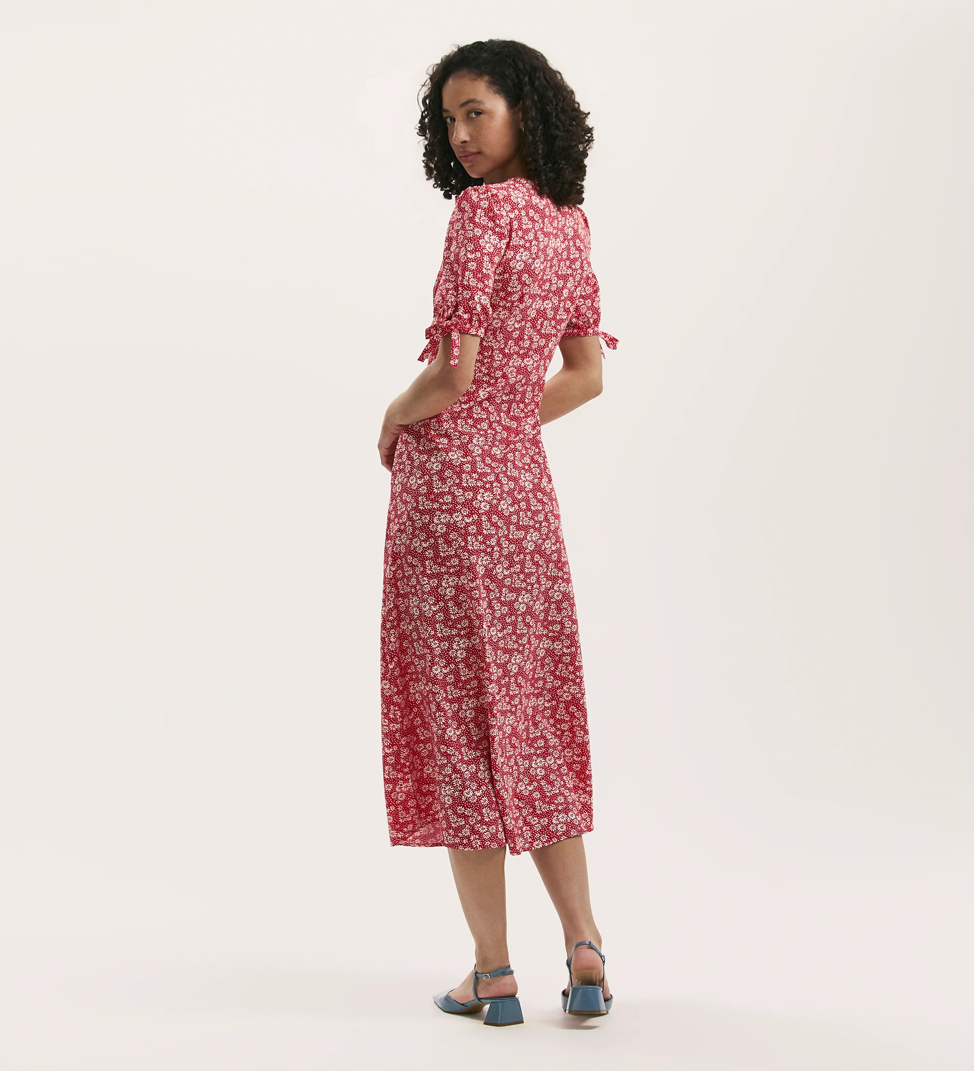 Gabriella Red Daisy Crepe Midi Tea Dress - Image 4