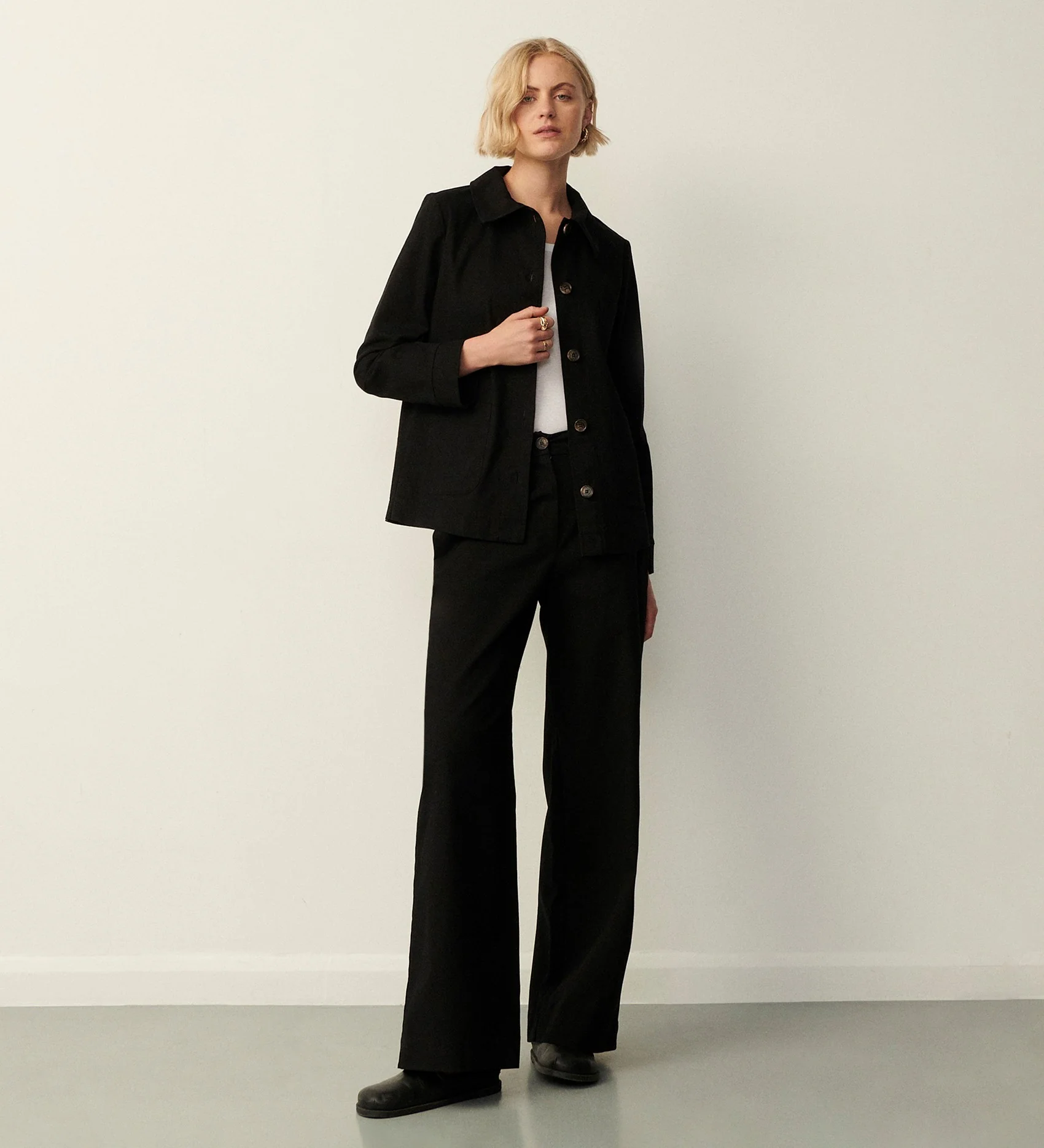 Grayson Black Jacket - Image 2