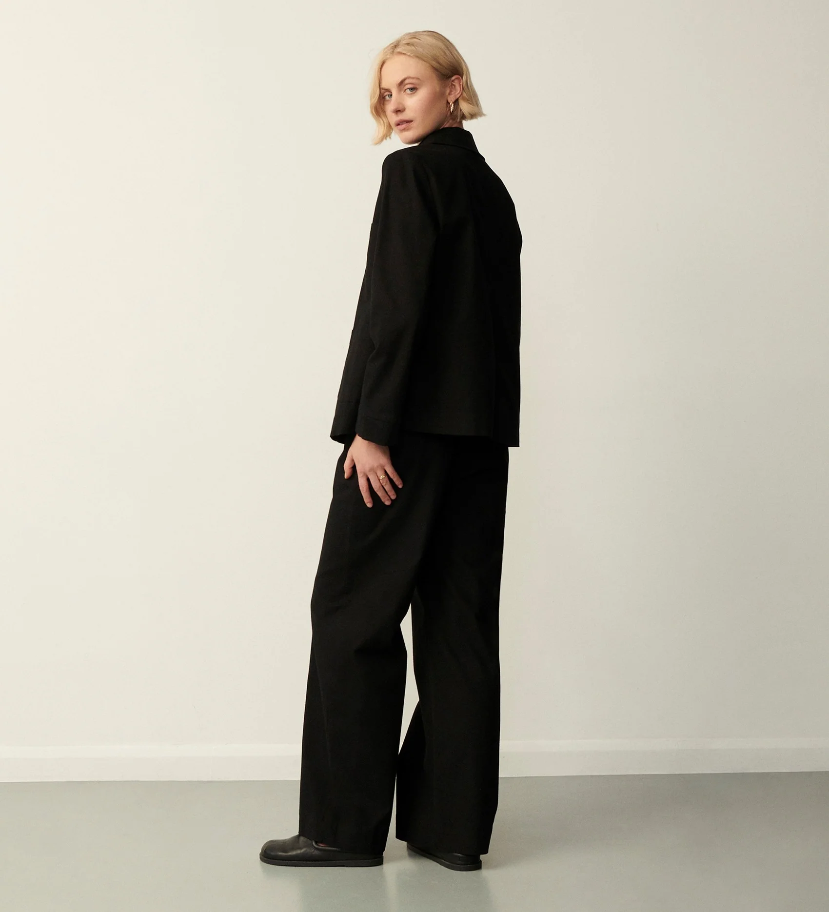 Grayson Black Jacket - Image 5