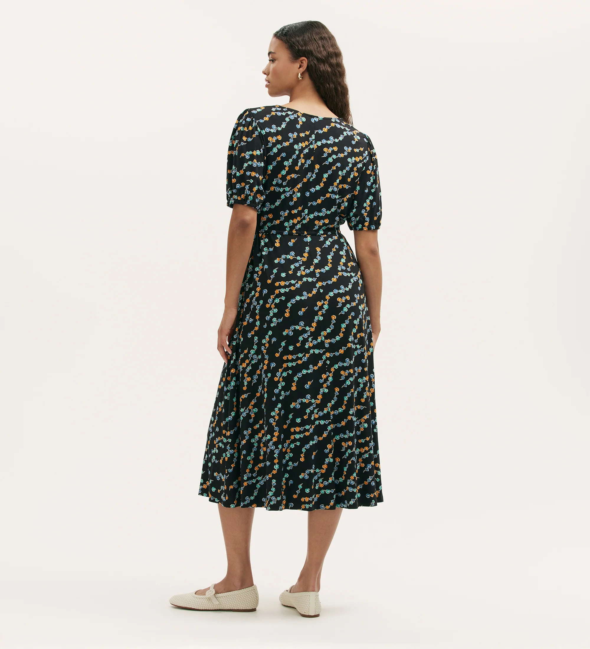 Hessa Black Rose Bud Jersey Midi Dress - Image 4