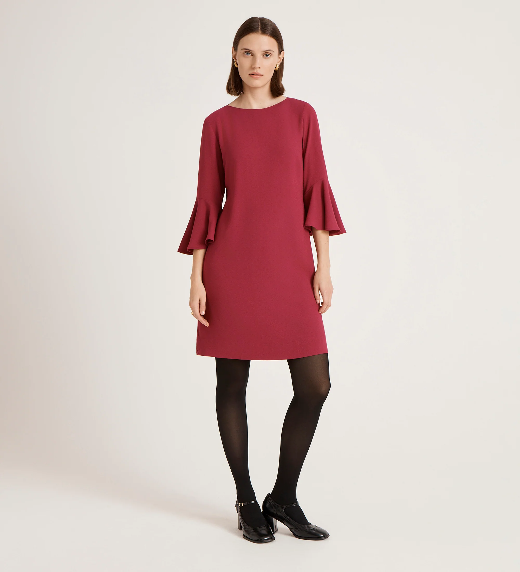 Izzy Berry Crepe Short Dress - Image 4