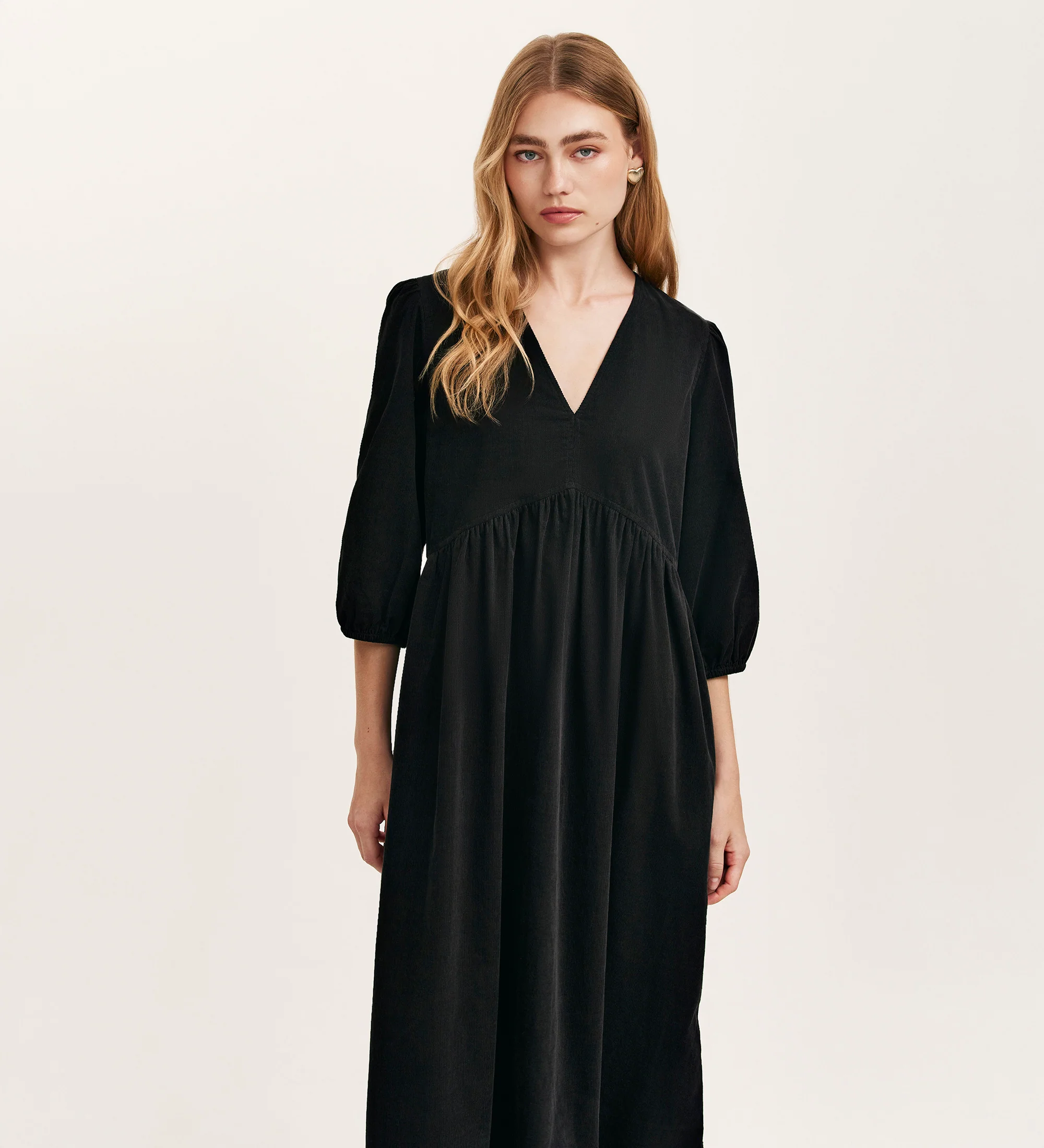 Jaz Black Corduroy Midi Dress - Image 3