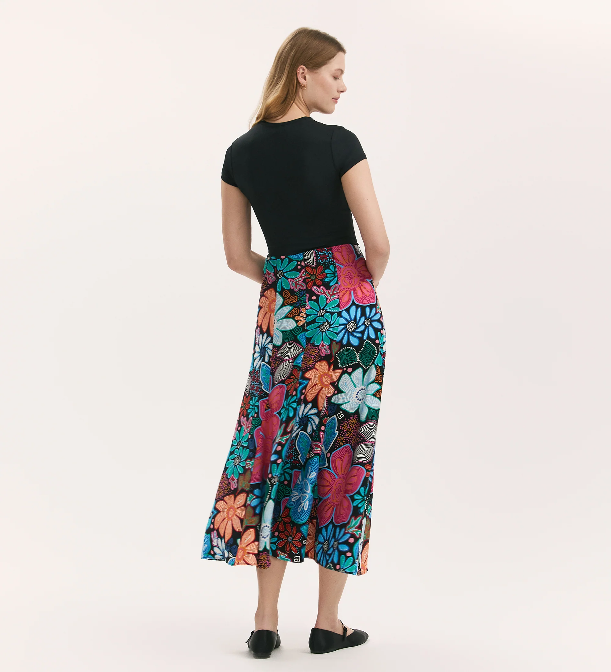 Jessie Blue Floral Midi Skirt - Image 4