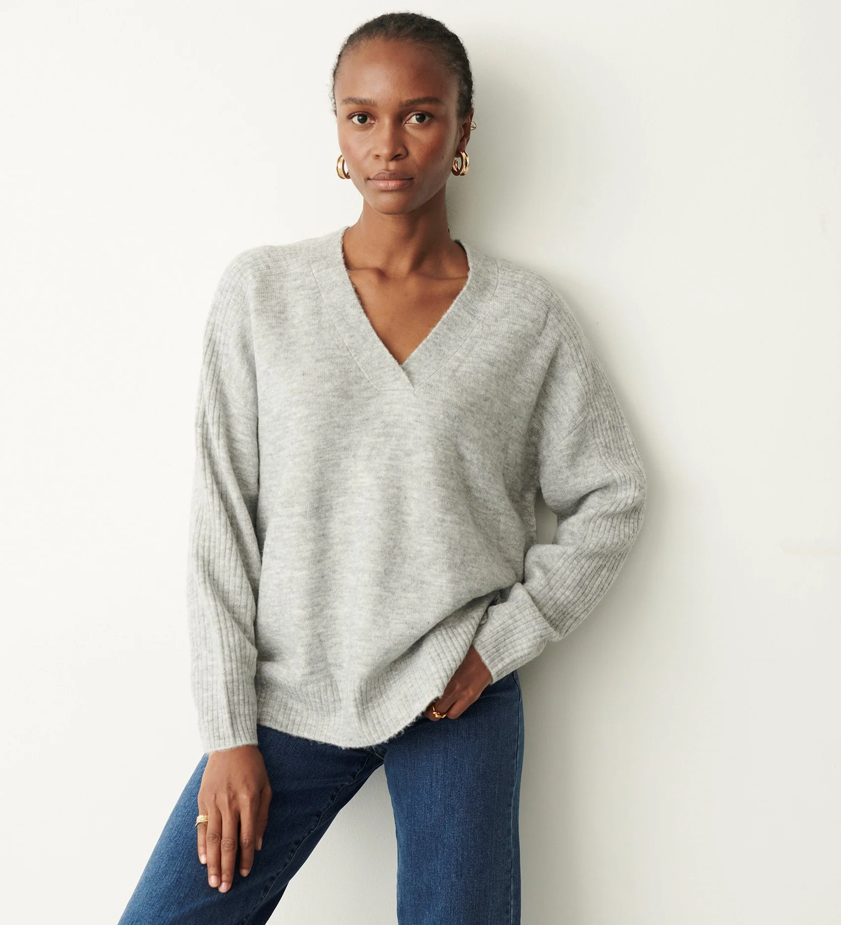 Maddie Grey Marle V Neck Jumper - Image 3