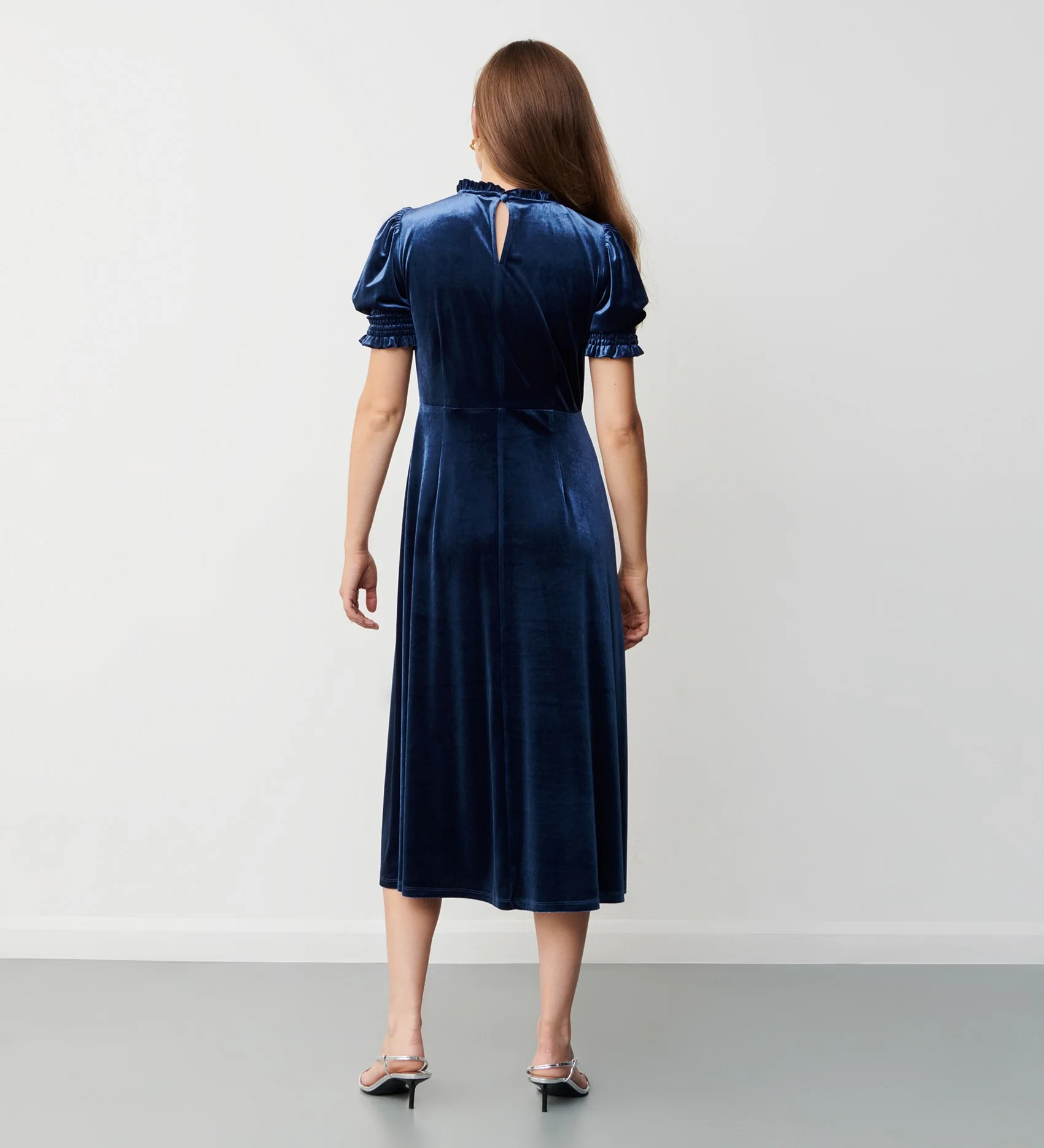 Marina Midnight Navy Velvet Midi Dress - Image 4