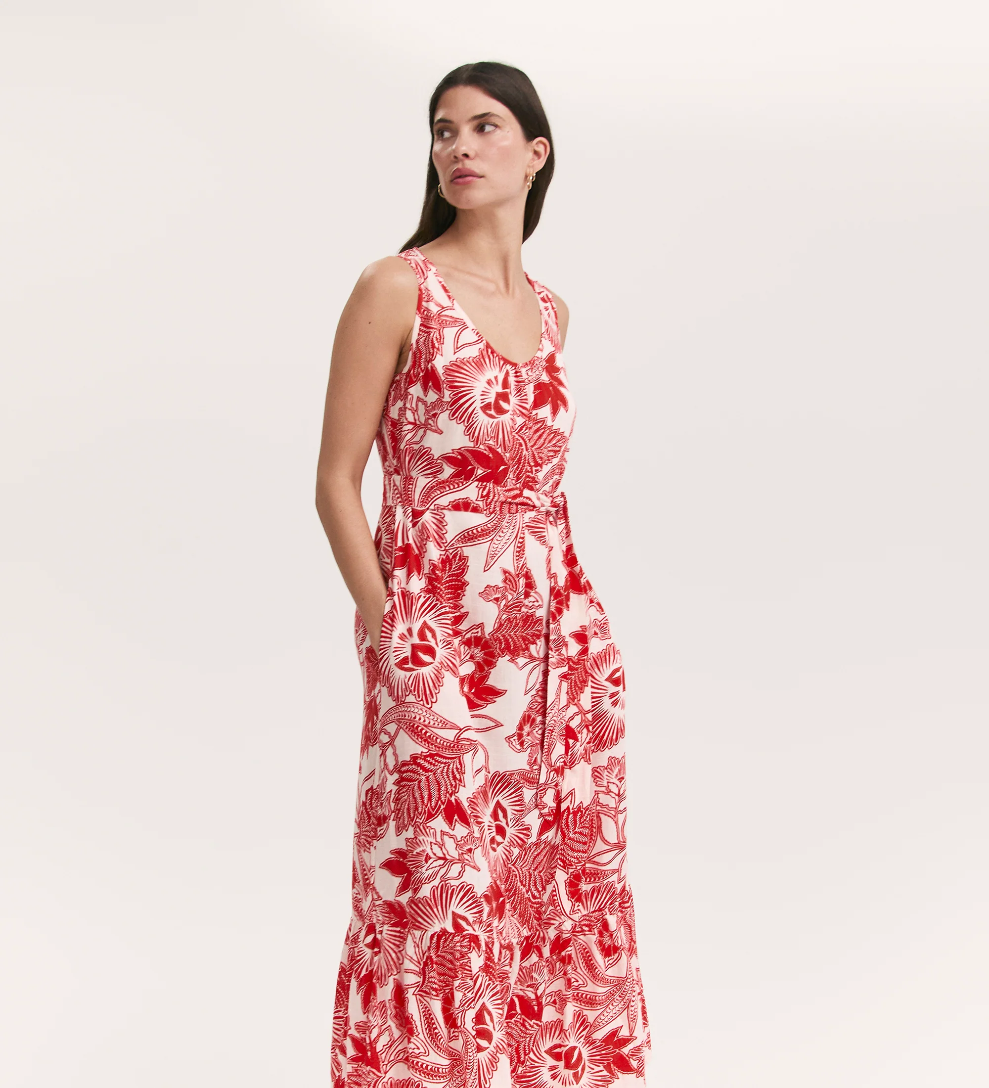 Marta Red Flower Crepe Linen Blend Sleeveless Midi Dress - Image 3