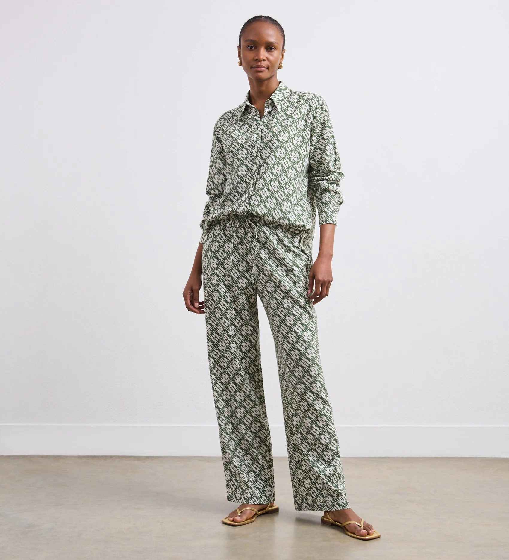 Millie Green Ikat Linen Blend Shirt - Image 2