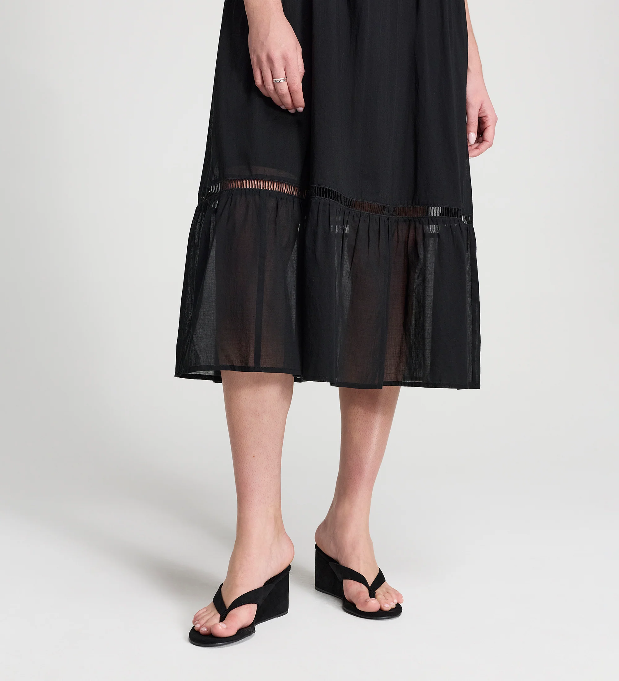 Myriam Black Lace Sleeveless Tiered Cotton Midi Dress - Image 3