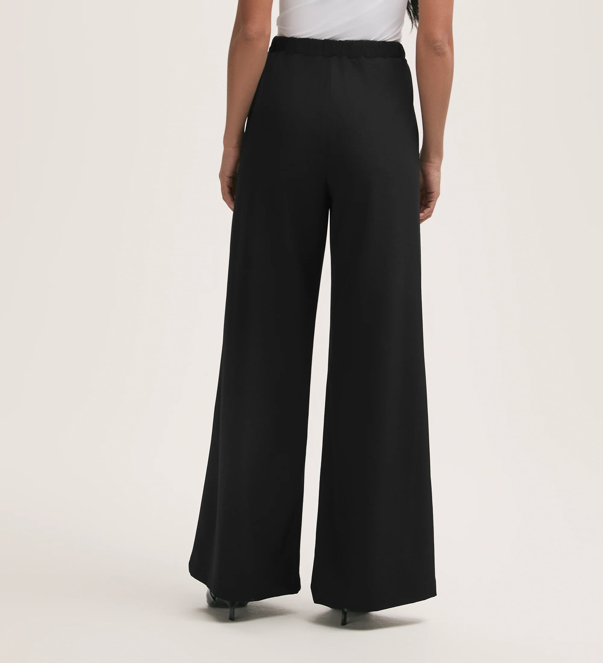 Nat Black Crepe Wide Leg Trousers - Image 4