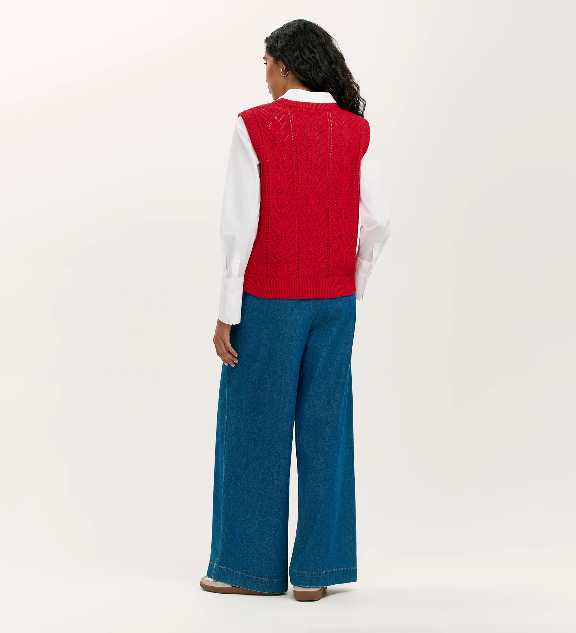 Prim Red Knitted Vest - Image 4