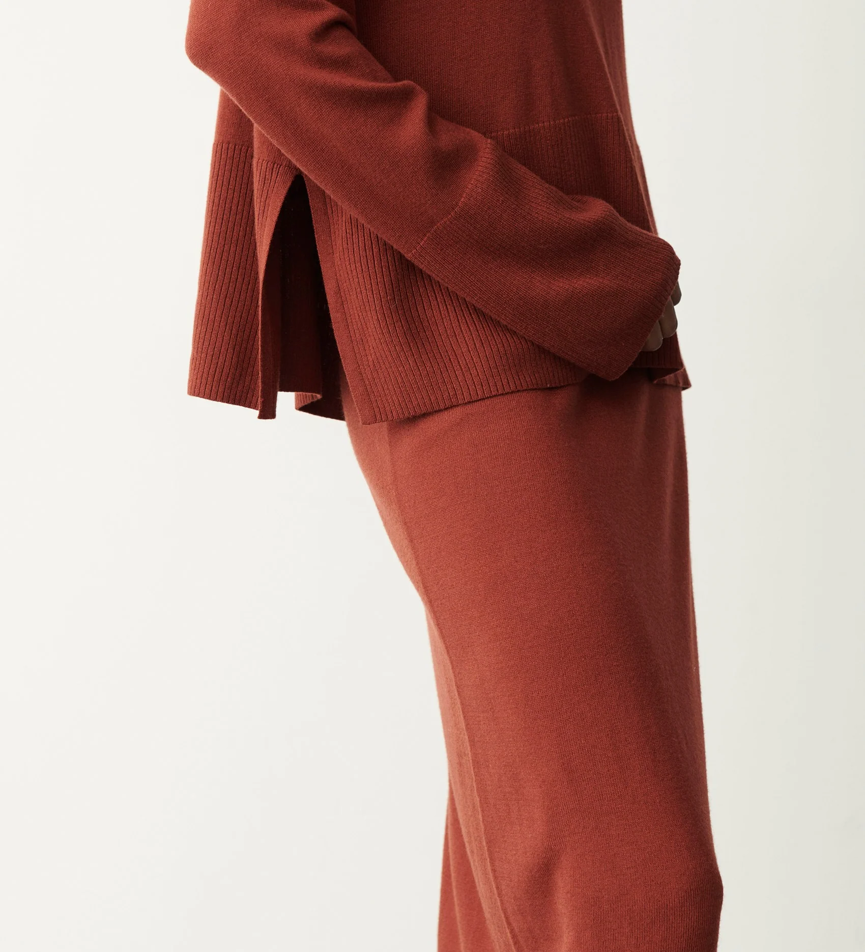 Thea Brick Knitted Midi Skirt - Image 3