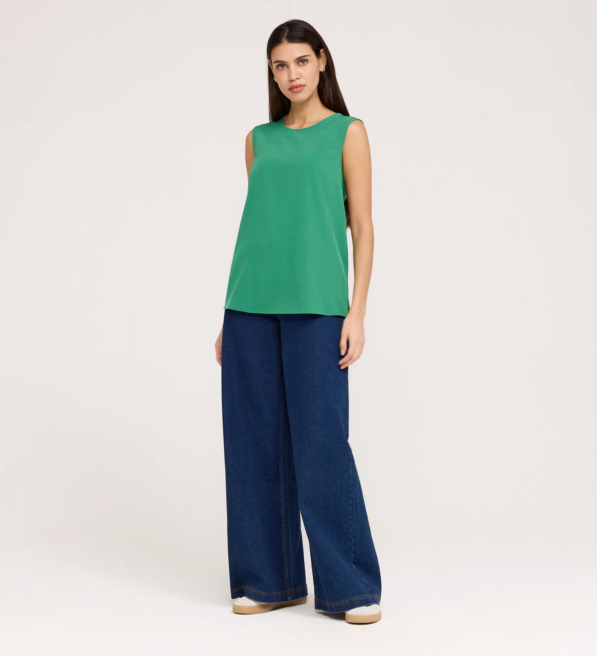 Vallie Green Round Neck Vest - Image 2