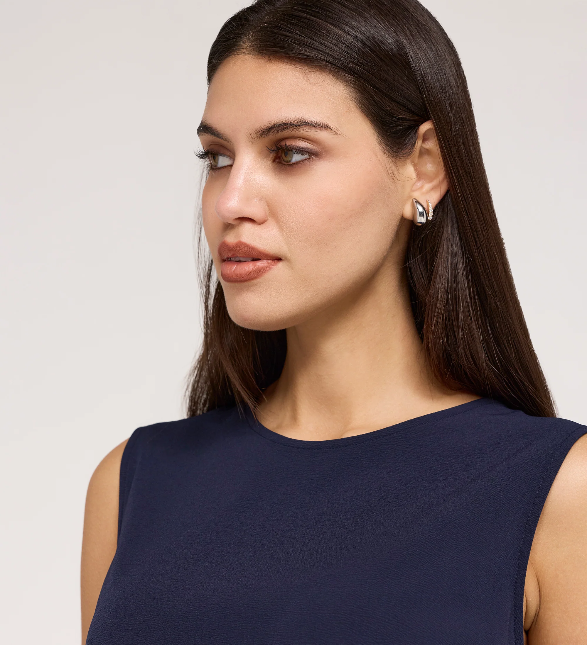 Vallie Navy Round Neck Vest - Image 3