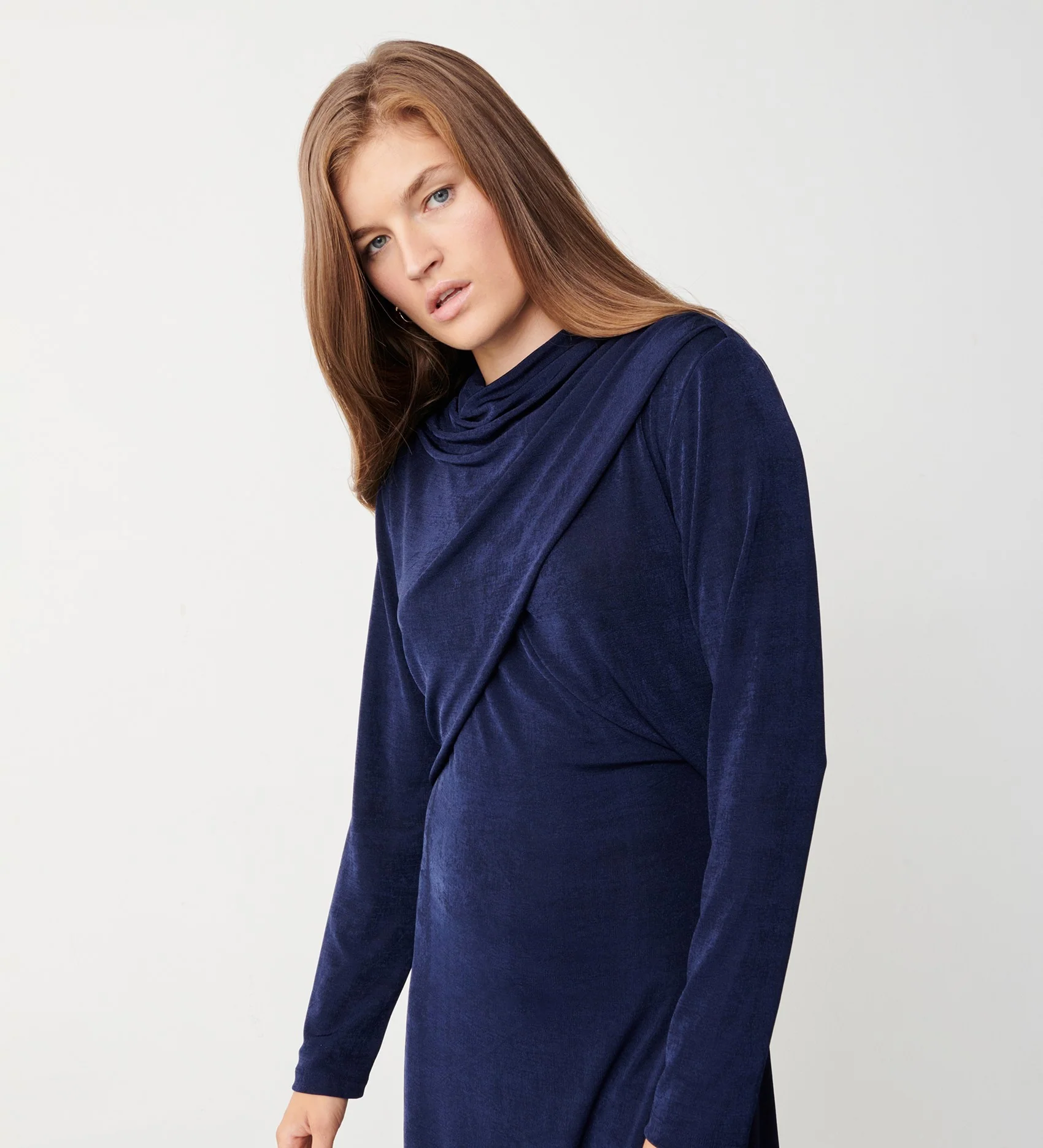 Zoey Navy Jersey Midi Dress - Image 3